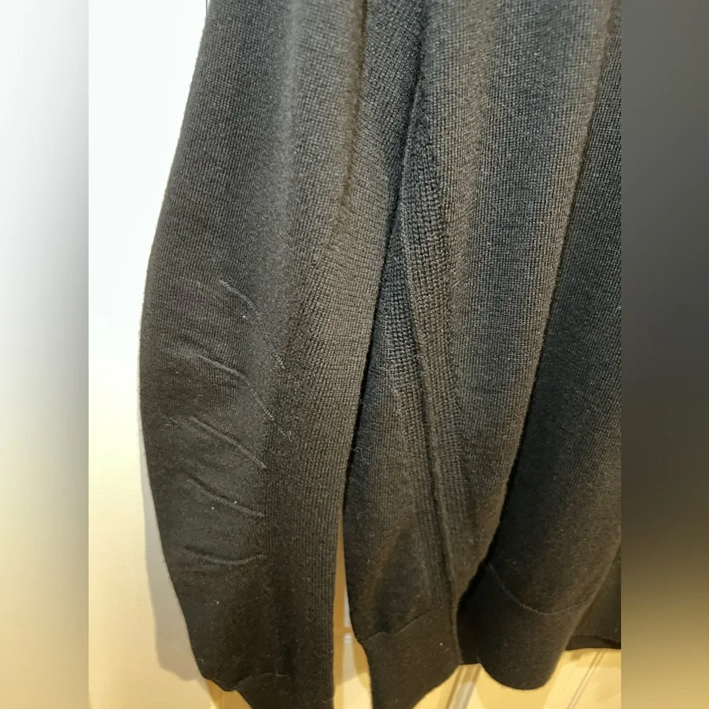 Men’s Black Burberry London England Sweater with detailed sleeve Size Large - Picture 4 of 8